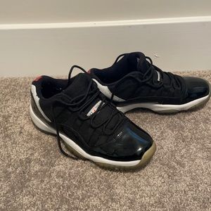 Jordan’s Youth tennis shoe